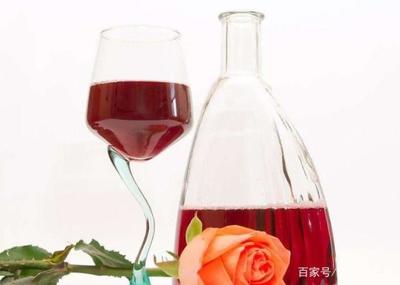 瓶醒（不开瓶，提前竖放）与醒酒器醒酒的区别常识