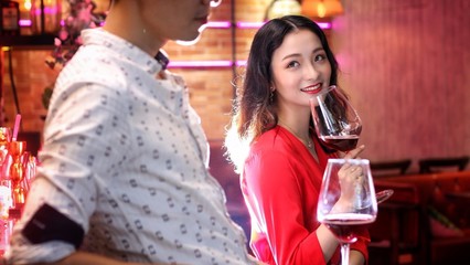 品酒结束后感谢主办方的礼仪常识