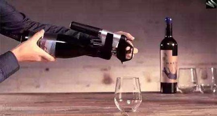 葡萄酒灌装过程中惰性气体(氮气 / 二氧化碳)覆盖工艺