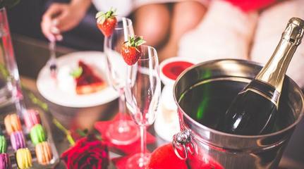 葡萄酒品酒的基本流程（观色 - 闻香 - 品味 - 余韵）常识