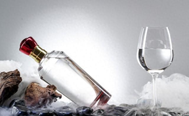 生日品酒的注意事项(个性化酒款 / 纪念意义)常识